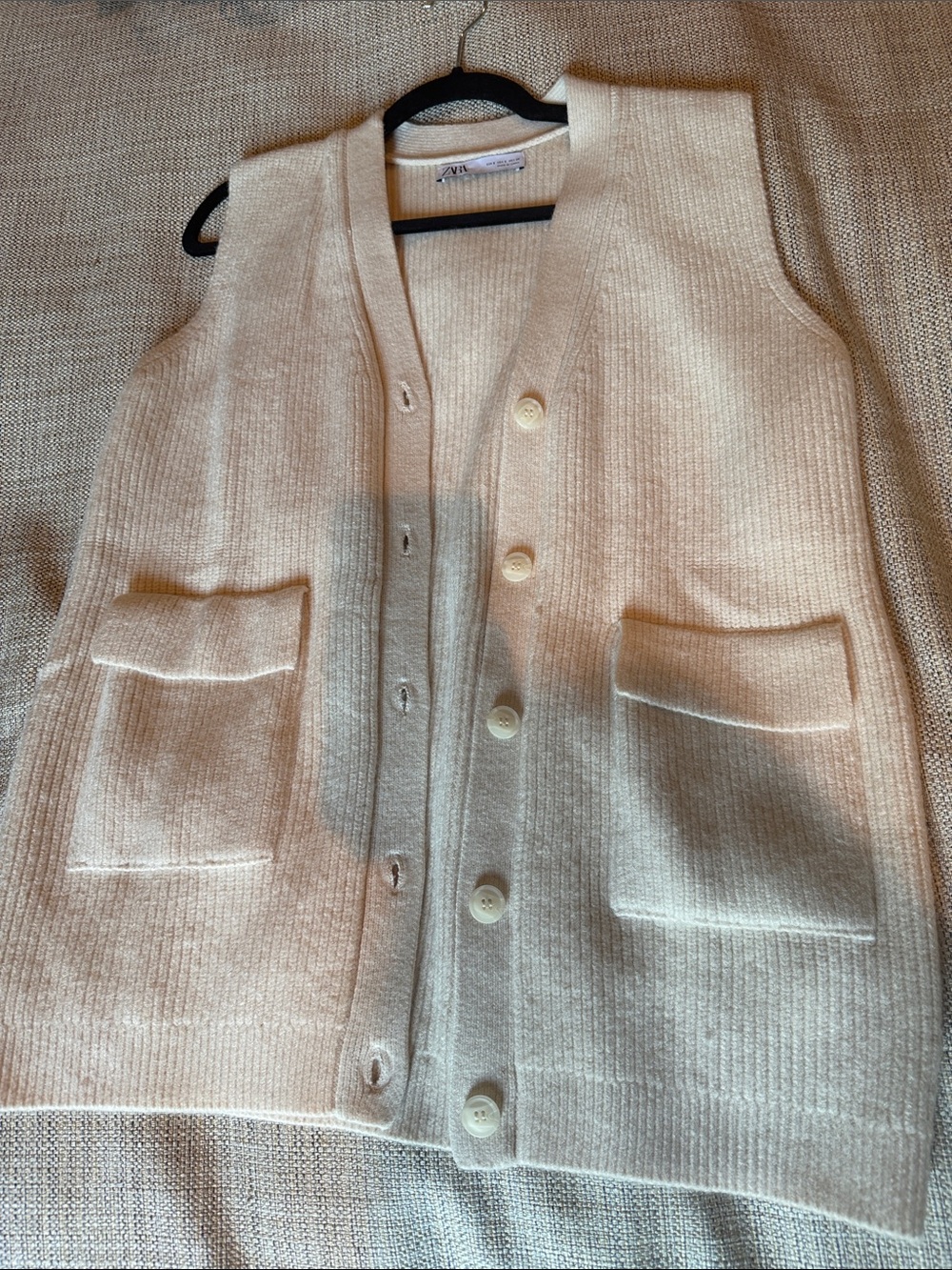 Zara Cream Button-Front Knit Vest with Patch Pockets